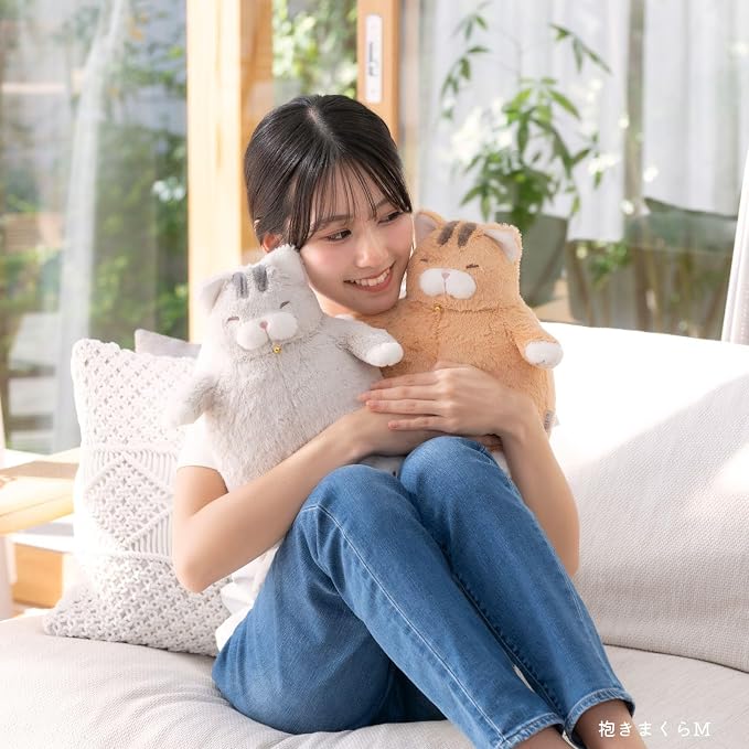 LIV HEART Hugging Pillow, Mackerel Tabby Cat (M) 27722-72