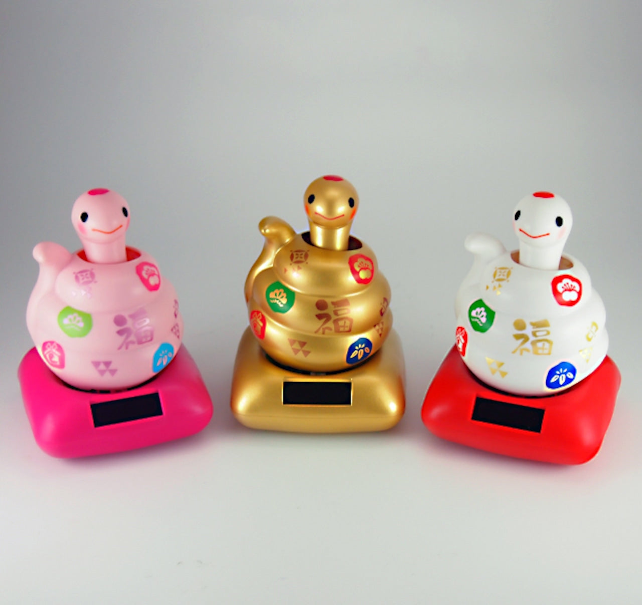 Solar Powered Snake 2025 Zodiac Version – JAPANWAVE