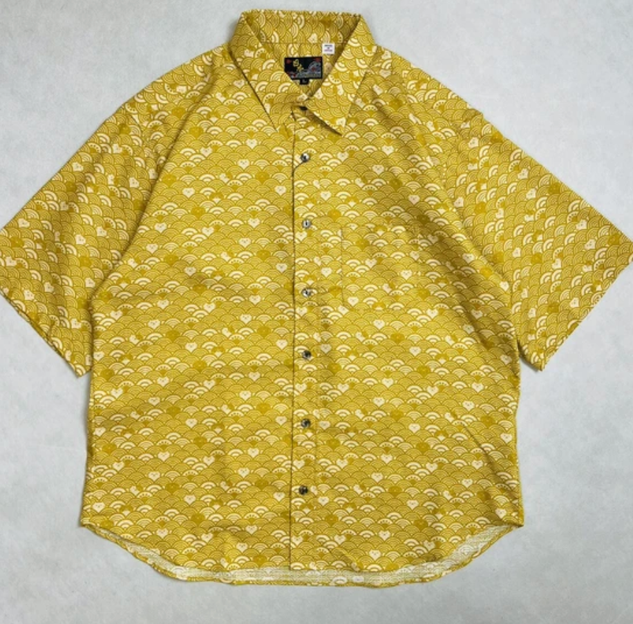 Japanese-Style Short-Sleeve Shirt Wave Cat (Yellow)