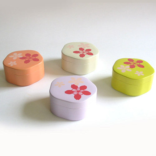 Kyoohoo Lacquer Ware Sakura Box Pink