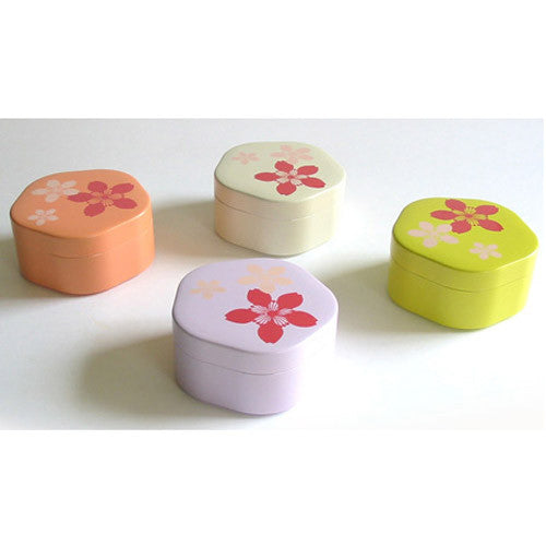 Kyoohoo Lacquer Ware Sakura Box Pink