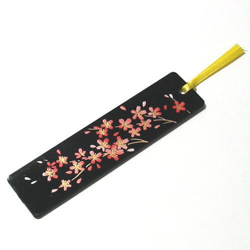 Kyoohoo Lacquer Ware Makie Bookmarker Sakura