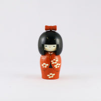 Kyoohoo Japanese Kokeshi Doll Shinka (k12-3816)