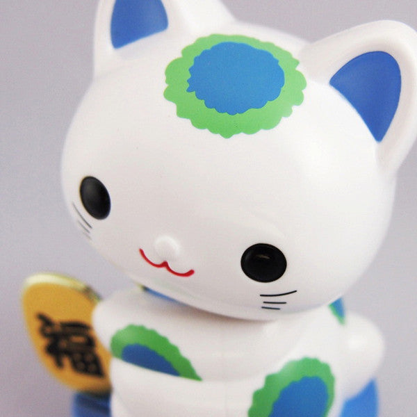 Solar Powered Baby Manekineko RC-12B